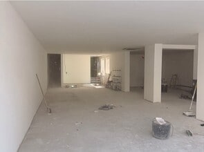 13 New Canal, Salisbury to rent Interior Photo- Image 2 of 3