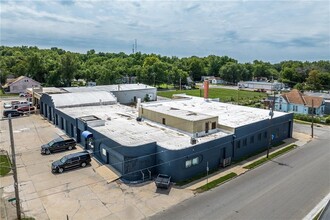 904 S 22nd St, Saint Joseph, MO for sale Building Photo- Image 1 of 11