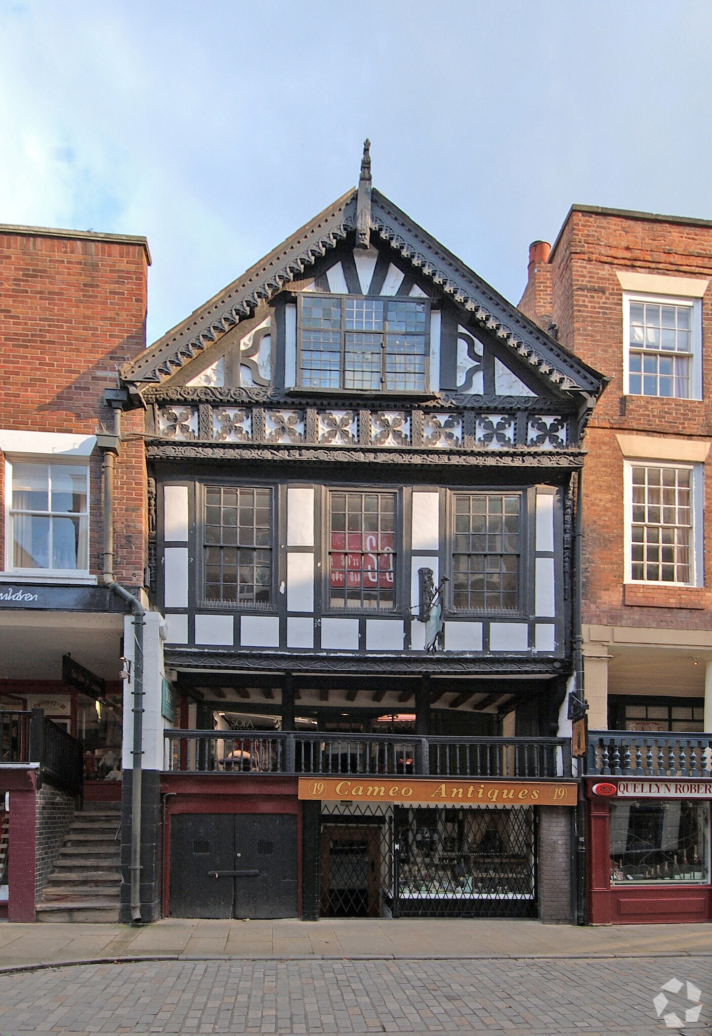 19-21 Watergate Row, Chester for sale Primary Photo- Image 1 of 1
