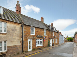 9 Queen St, Uppingham for rent Primary Photo- Image 1 of 2