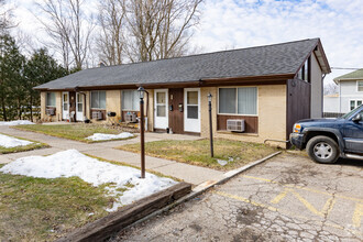 4431-4435 Holt Rd, Holt, MI for sale Building Photo- Image 1 of 1