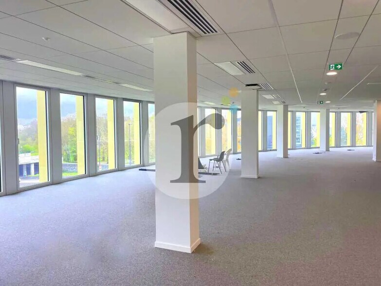 Office in Lille to rent - Building Photo - Image 3 of 6