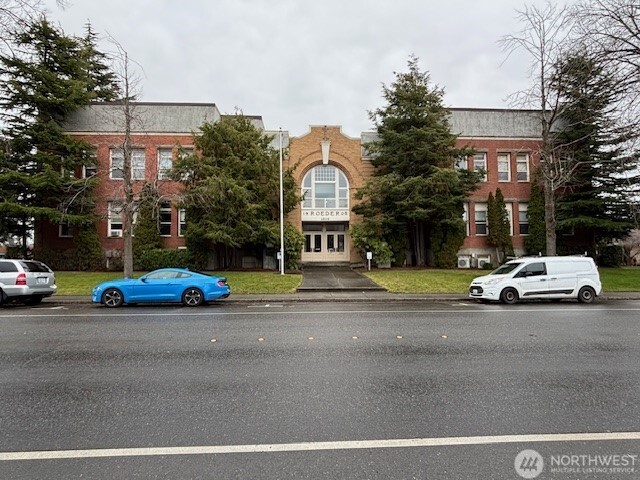 1306 DuPont St, Bellingham, WA for sale - Primary Photo - Image 1 of 1