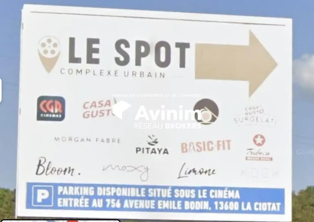 Vente Commerce 284 m² - Photo 1