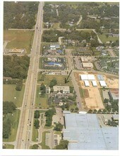 5450 Wansford Way, Rockford, IL - AERIAL  map view