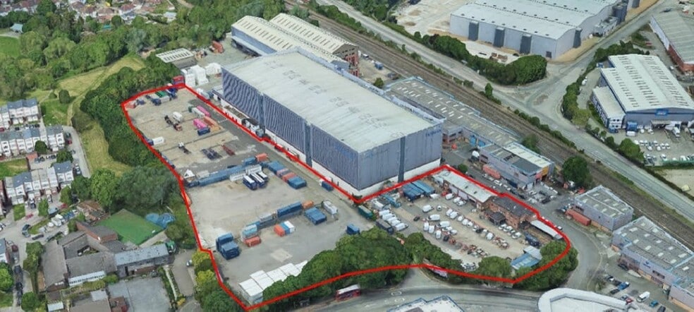 Drury Way, London to rent - Building Photo - Image 2 of 7