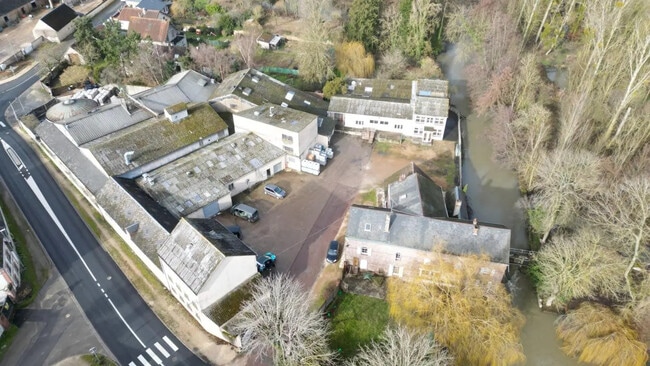 Vente Entrepôt 2 680 m²