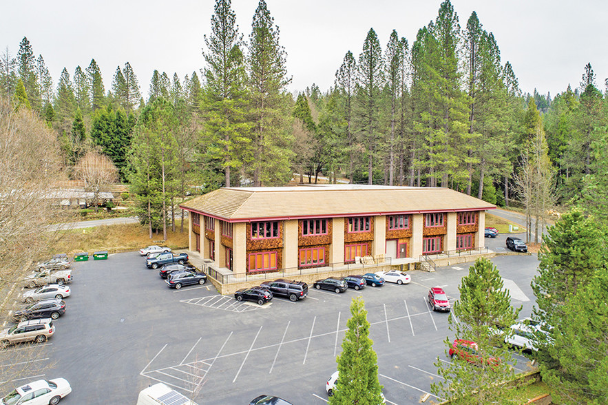 104 New Mohawk Rd, Nevada City, CA for sale - Primary Photo - Image 1 of 1