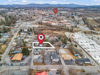 More details for 302 Davis St, Hendersonville, NC - Land for Sale