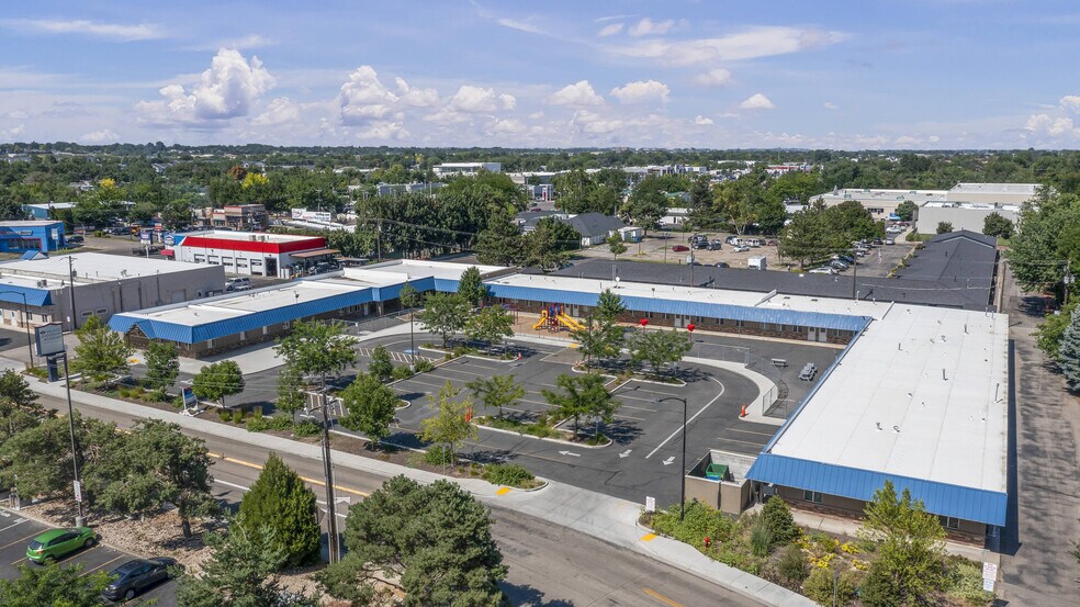 1747 N Fairmeadow Dr, Boise, ID for sale - Building Photo - Image 1 of 1