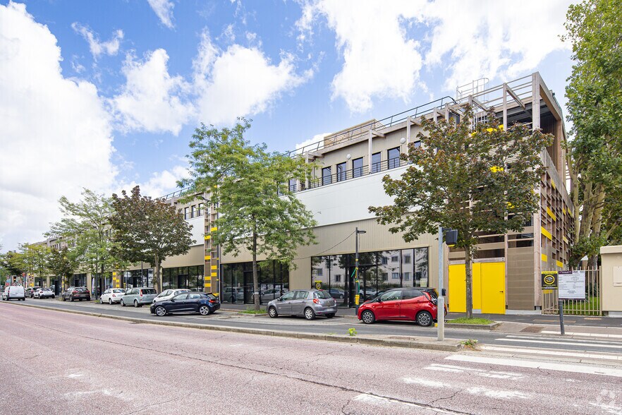 1 Avenue Edouard Herriot, Fresnes to rent - Primary Photo - Image 1 of 3