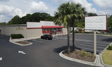 5540 Moncrief Rd, Jacksonville, FL for rent Building Photo- Image 1 of 8