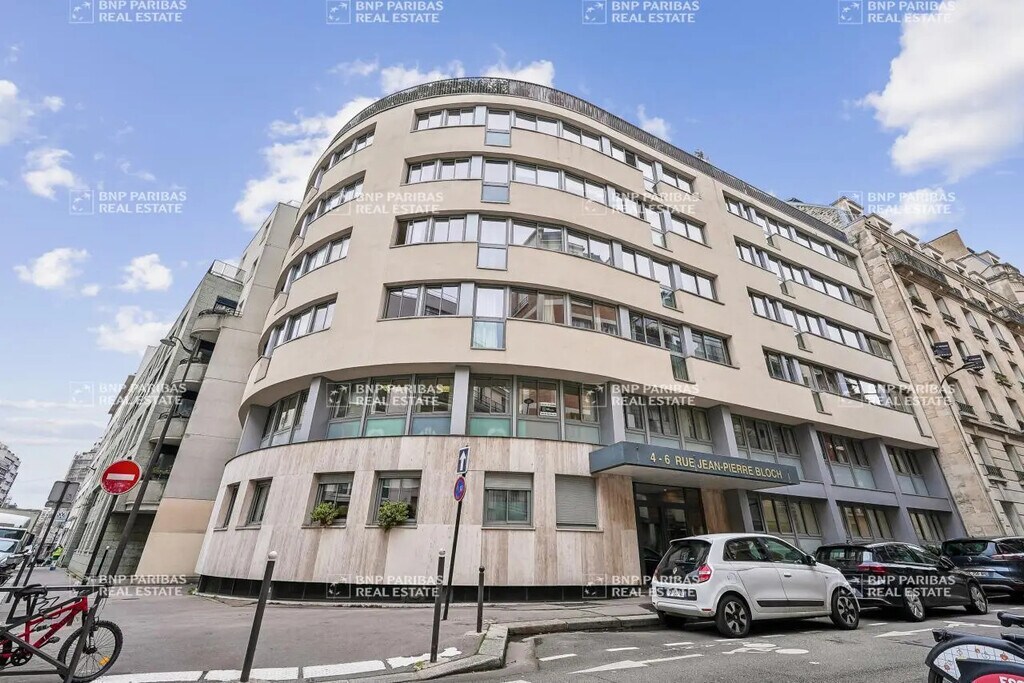 Location Bureaux 297 m² - Photo 1