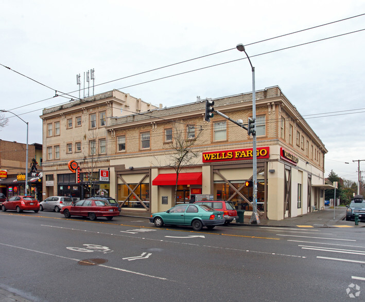 1701-1707 N 45th St, Seattle, WA for rent - Building Photo - Image 1 of 3