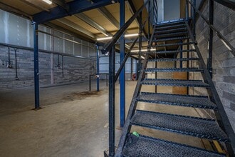 Hayes Ln, Penarth to rent Interior Photo- Image 1 of 9