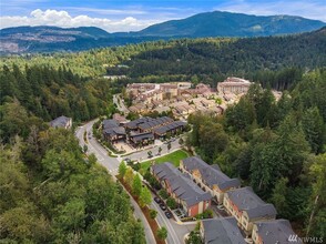 2067 NW Talus Dr, Issaquah, WA for sale Aerial- Image 1 of 1