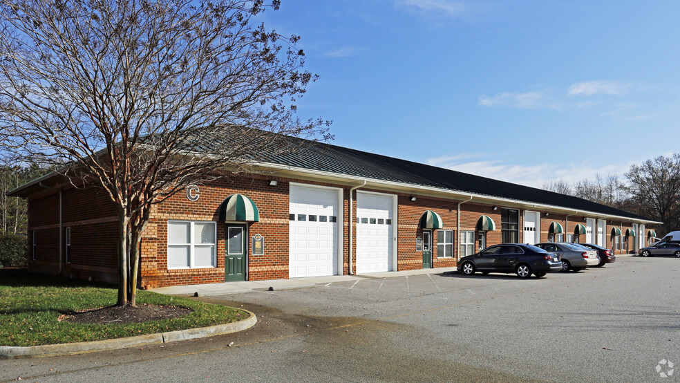 622-636 Prosperity Way, Chesapeake, VA for sale - Primary Photo - Image 1 of 3