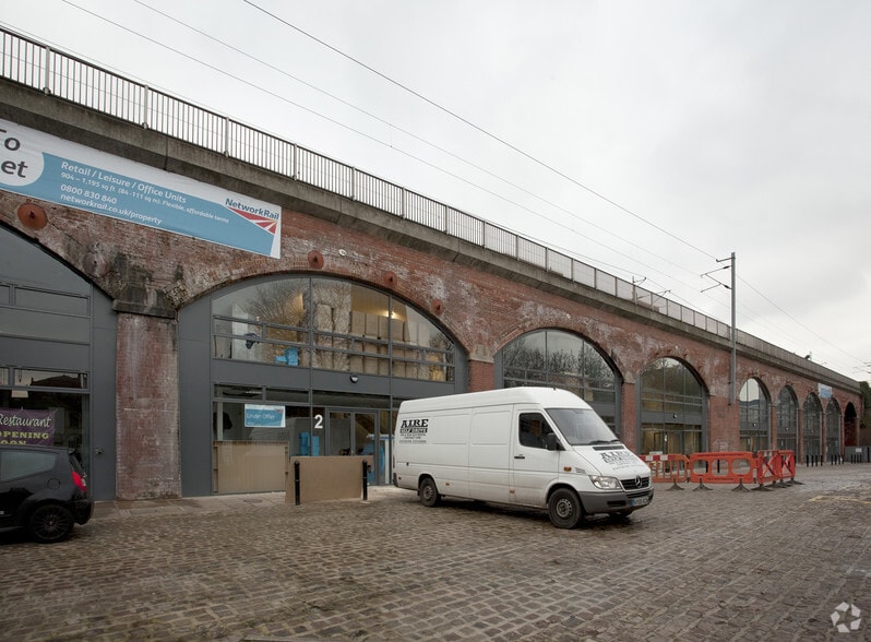 Church Walk, Leeds to rent - Building Photo - Image 1 of 9