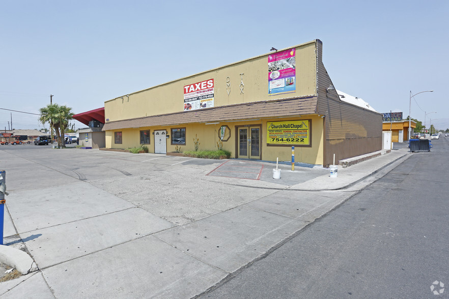 2610 E Lake Mead Blvd, North Las Vegas, NV for sale - Primary Photo - Image 1 of 3