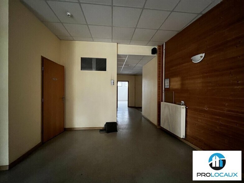 Office in Gouvieux for sale - Interior Photo - Image 3 of 8