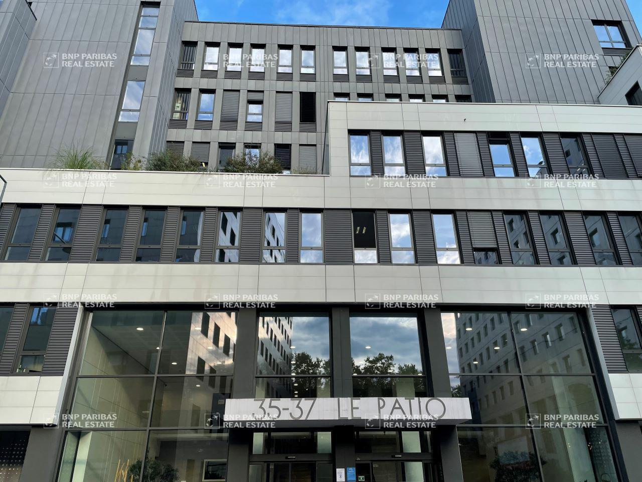 Office in Villeurbanne to rent Building Photo- Image 1 of 20