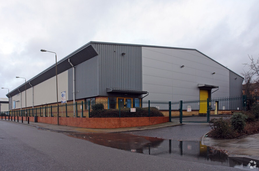 Ruston Rd, London to rent - Building Photo - Image 2 of 39