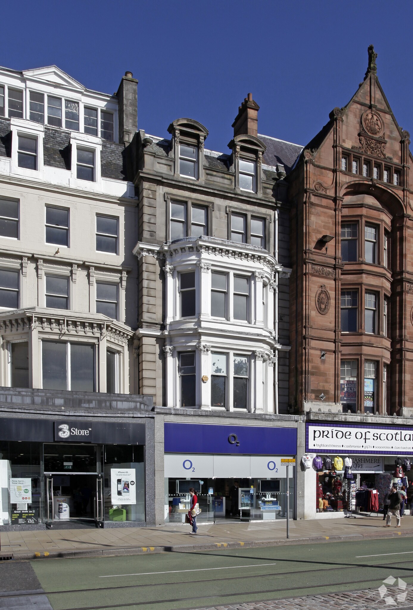 72-73 Princes St, Edinburgh for sale Primary Photo- Image 1 of 1