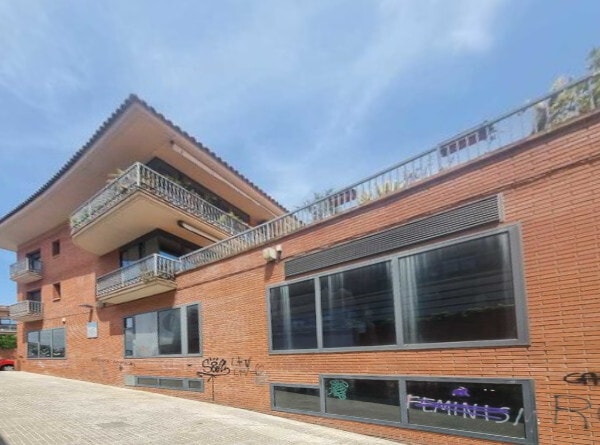 Carrer Josep Salto i Carreras, 5, Rubí, Barcelona for sale - Building Photo - Image 1 of 1
