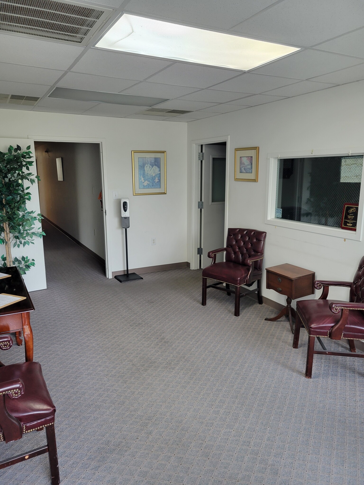 1620 Centerville Tpke, Virginia Beach, VA to rent Interior Photo- Image 1 of 5