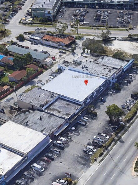 14301 S Dixie Hwy, Miami, FL for rent - Building Photo - Image 2 of 7