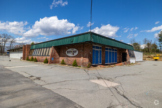 16 Rockingham Rd, Windham, NH for sale Building Photo- Image 1 of 1