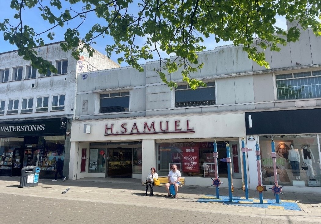 94-96 London Rd N, Lowestoft to rent Building Photo- Image 1 of 1