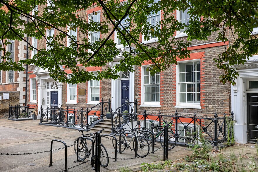 9 St Thomas St, London to rent - Building Photo - Image 2 of 3