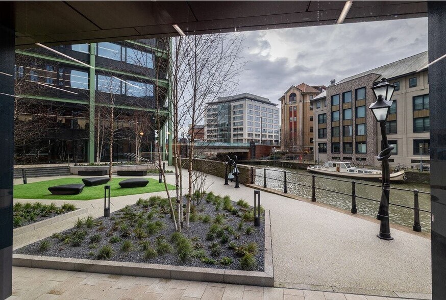 Temple Quay, Bristol to rent - Building Photo - Image 3 of 37