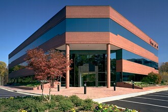 5290 Shawnee Rd, Alexandria, VA to rent Building Photo- Image 1 of 3