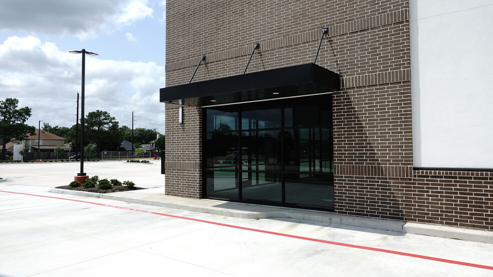 5350 Fry Road, Katy, TX for rent - Building Photo - Image 3 of 6