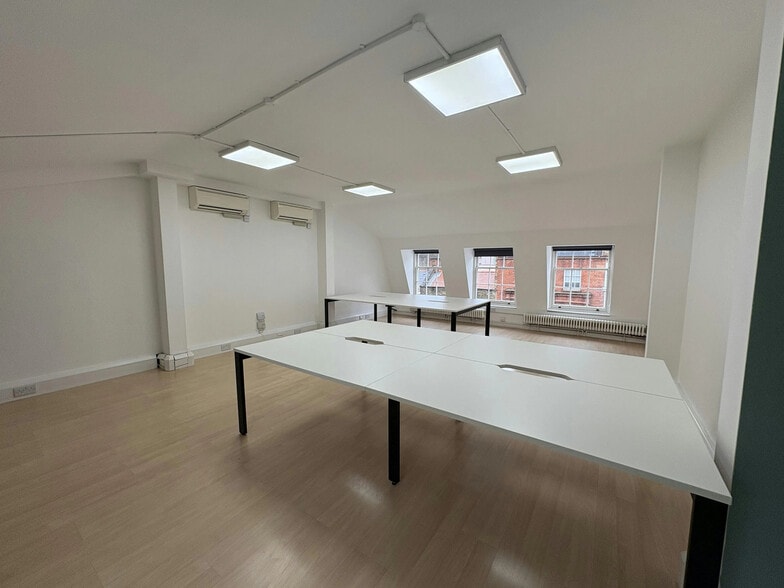 55 Greek St, London to rent - Building Photo - Image 2 of 7