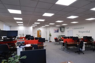 Juno Dr, Leamington Spa to rent Interior Photo- Image 1 of 2