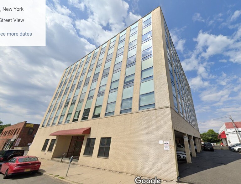 181 S Franklin Ave, Valley Stream, NY for rent - Building Photo - Image 1 of 1