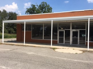 More details for 108 S Patterson St, Maxton, NC - Retail for Rent