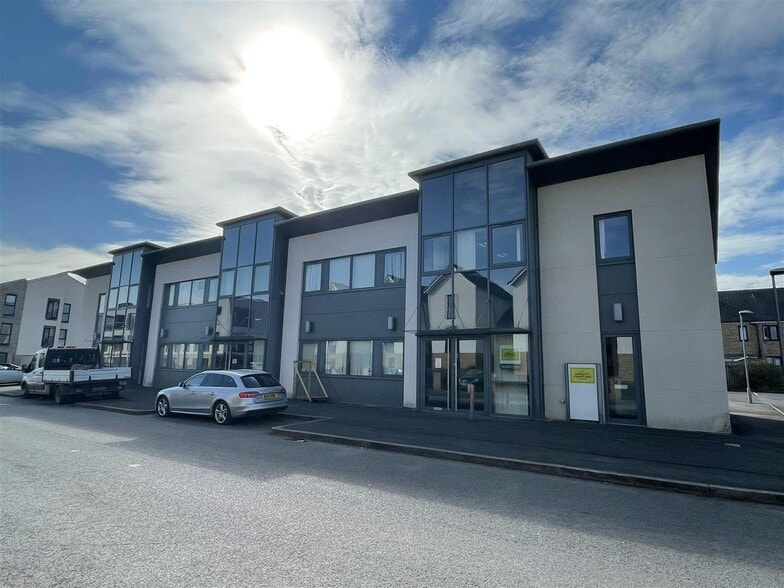 Cranwell Rd, Weston Super Mare to rent - Building Photo - Image 3 of 6