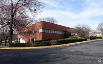 11495 Sunset Hills Rd, Reston, VA for rent Building Photo- Image 1 of 7