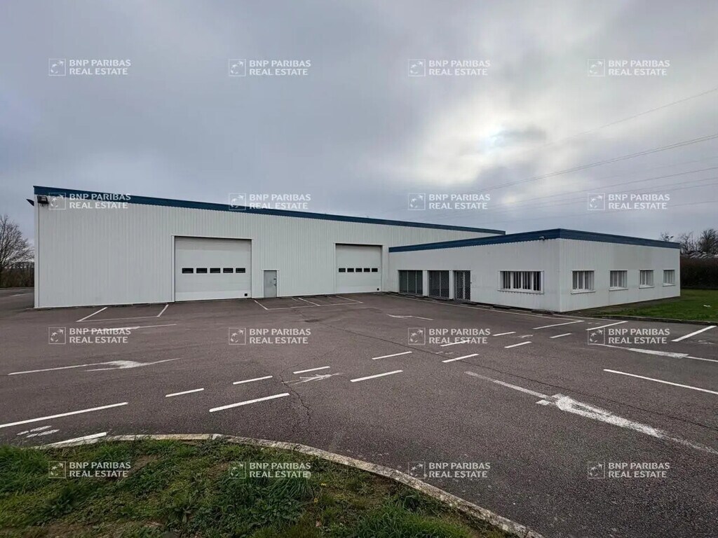 Location Local d'activités 1 278 m² - Photo 1