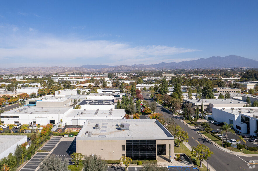 10 Chrysler, Irvine, CA for sale - Aerial - Image 3 of 5