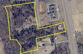 4821 Kannapolis Pkw, 17 acres redevelopment - Commercial Property