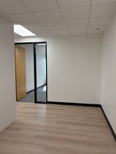 1400 E Southern Ave, Tempe, AZ to rent Interior Photo- Image 2 of 9