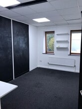53 Sandgate St, London to rent Interior Photo- Image 1 of 1