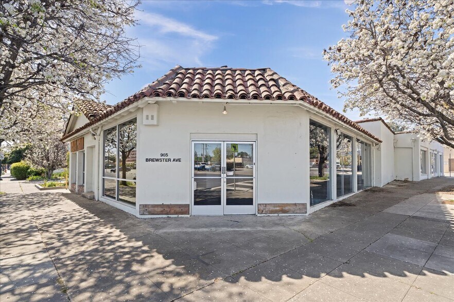 935-965 Brewster Ave, Redwood City, CA for sale - Building Photo - Image 1 of 1