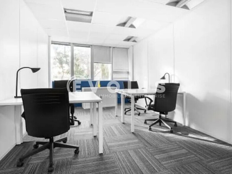 Office in Bordeaux to rent - Interior Photo - Image 3 of 4