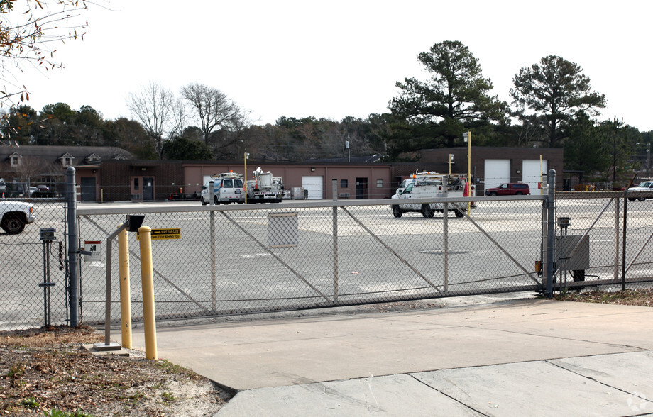 1507 Greenfield St, Wilmington, NC for rent - Building Photo - Image 3 of 4